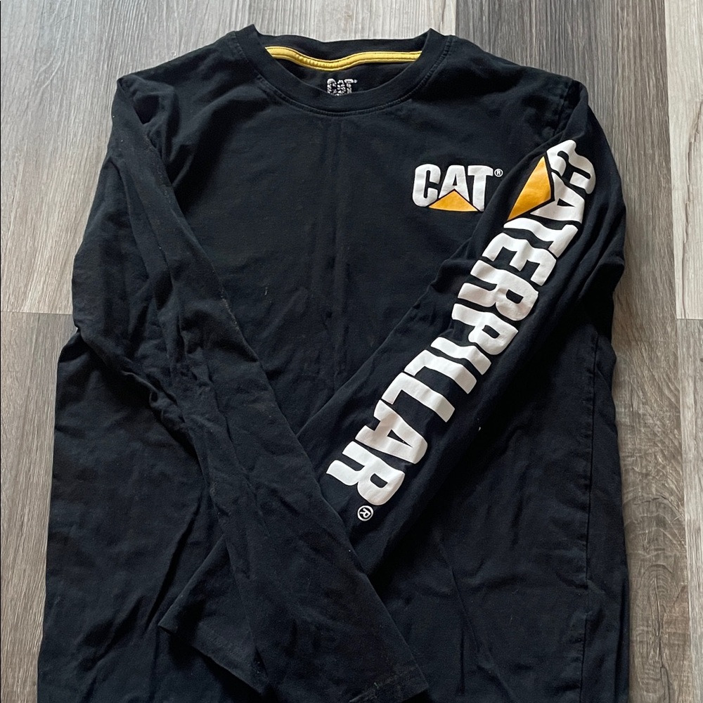 CAT Long Sleeve w/logo arm M/L